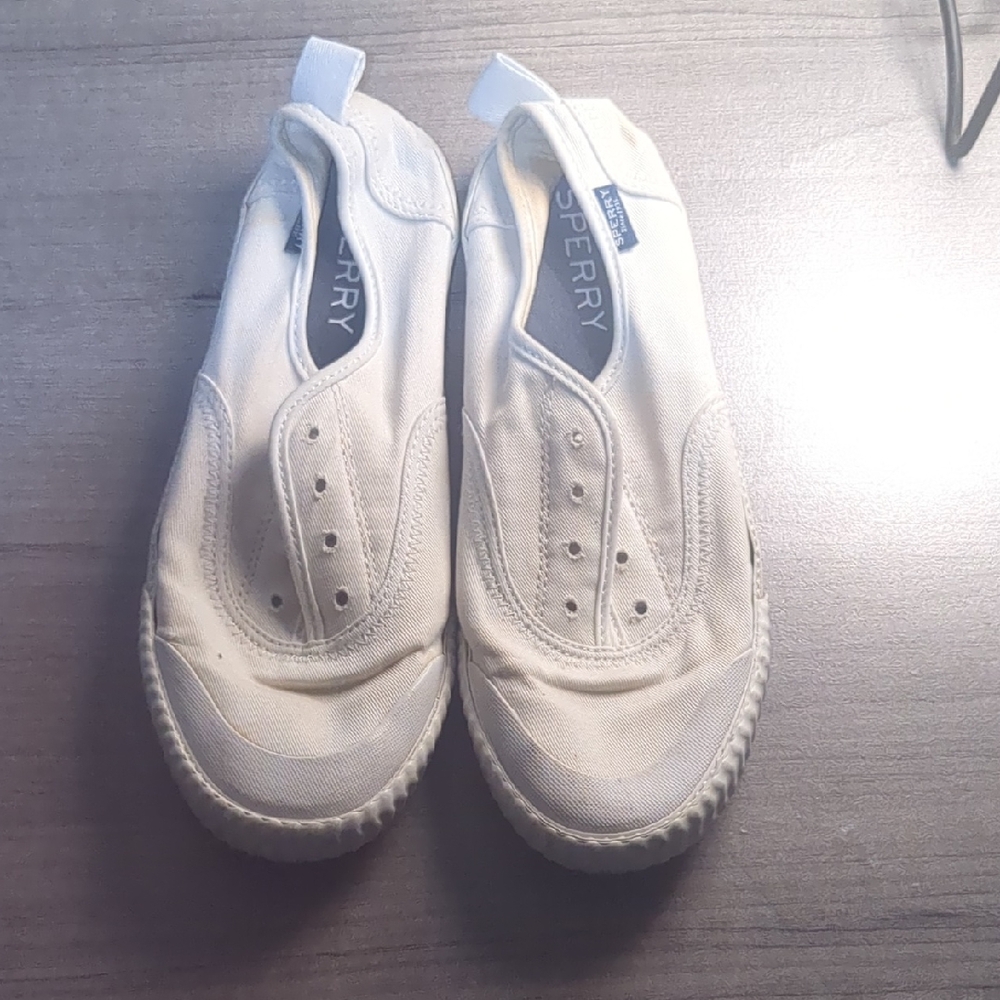 Sperry Women White Canvas Slip-On Sneakers